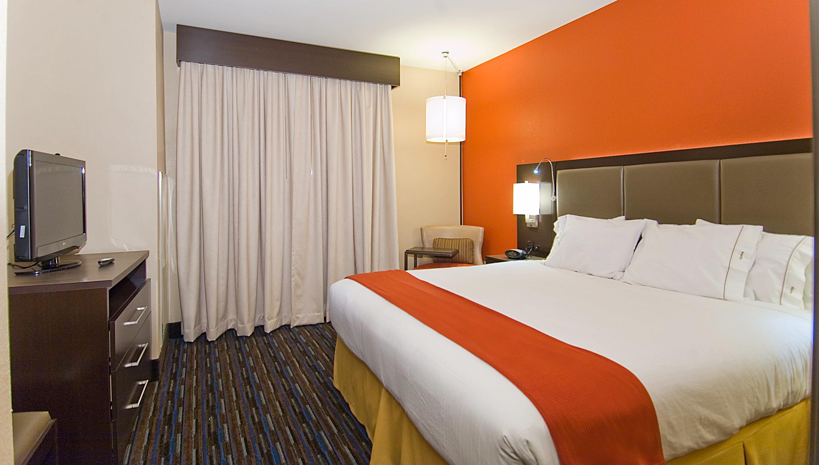 Express By Ihg 2*