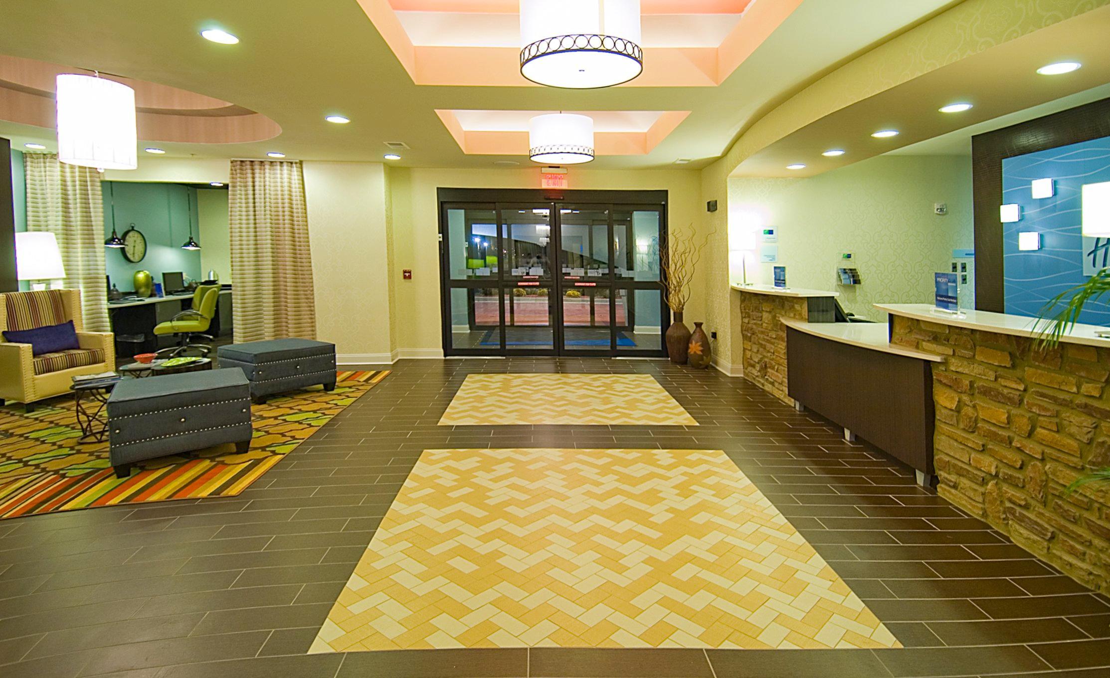 Express By Ihg 2*
