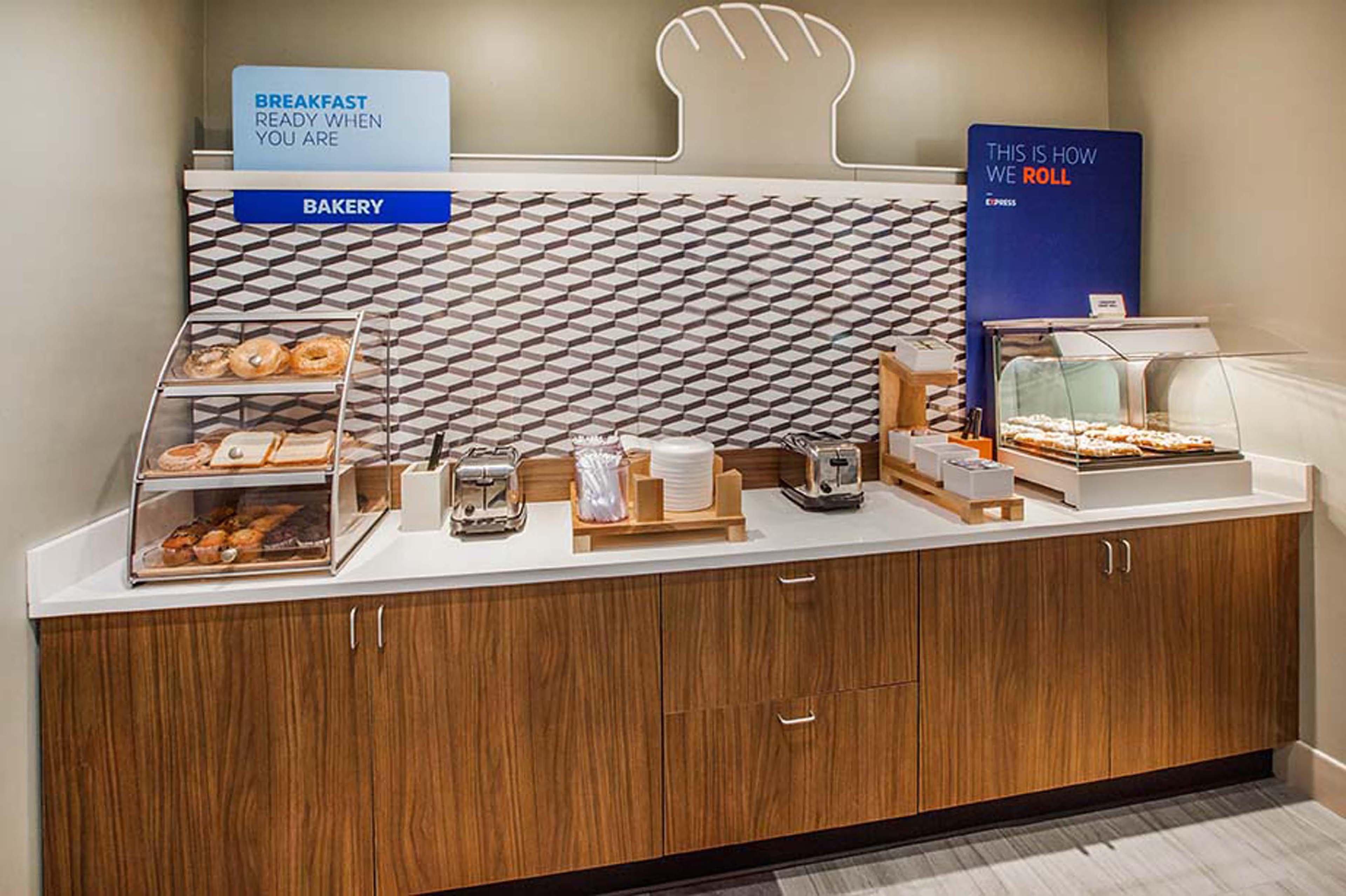 Express By Ihg Fulton